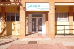Fotografía del exterior del local  ASPAYM Málaga
